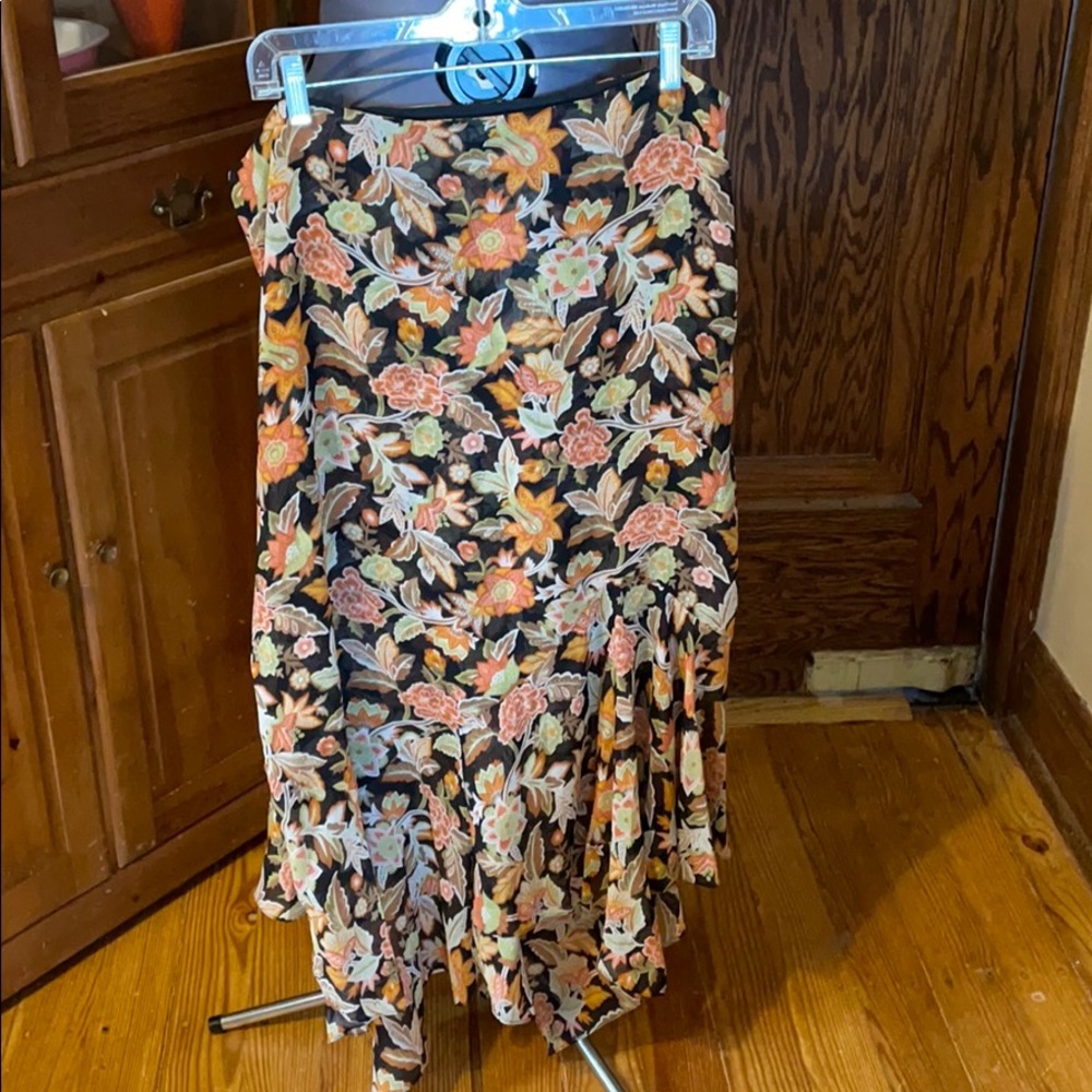Dana Buchman silk skirt NWT